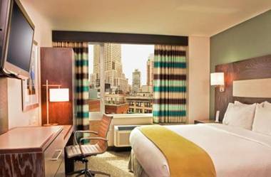 Holiday Inn Express - Times Square South an IHG Hotel