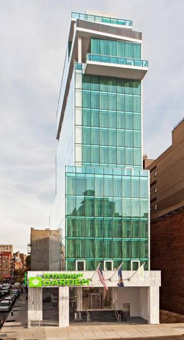 Wyndham Garden Chinatown