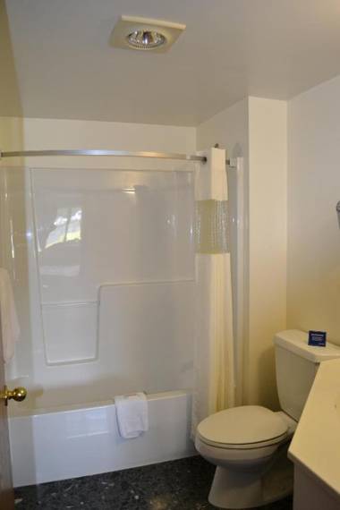 Travelodge by Wyndham Niagara Falls - New York