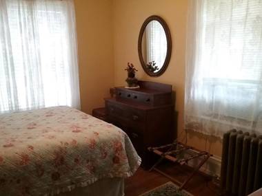 Hanover House Bed and Breakfast