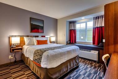 Microtel Inn & Suites by Wyndham Niagara Falls