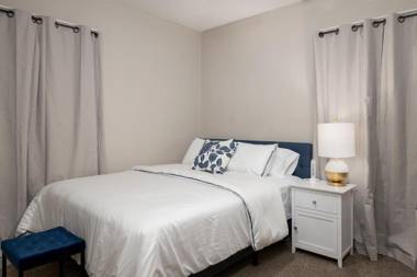 The Evergreen - Hear the Roar of Niagara Falls