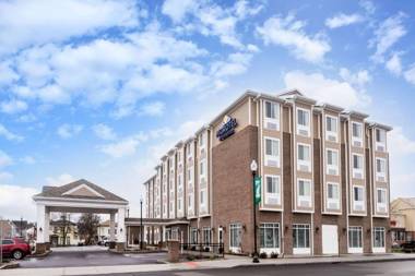 Microtel Inn & Suites by Wyndham - Penn Yan