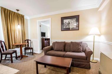 Comfort Inn & Suites Plattsburgh - Morrisonville