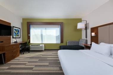 Holiday Inn Express Queensbury-Lake George Area an IHG Hotel