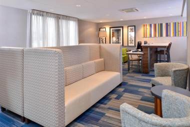 Holiday Inn Express Rochester - University Area an IHG Hotel