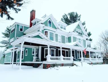 Franklin Manor Bed & Breakfast