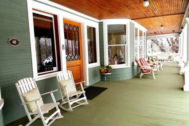 Franklin Manor Bed & Breakfast