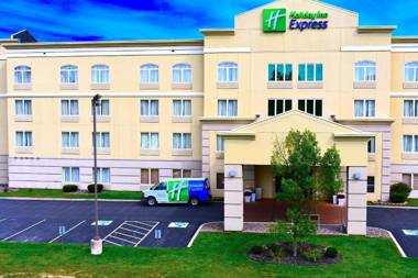 Holiday Inn Express Syracuse-Fairgrounds an IHG Hotel