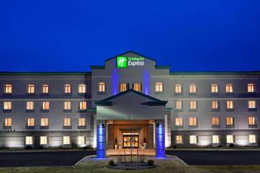 Holiday Inn Express Syracuse-Fairgrounds an IHG Hotel