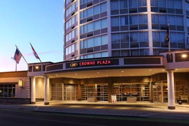 Crowne Plaza Syracuse an IHG Hotel