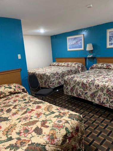 Blue Falls Motel