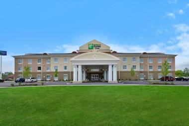 Holiday Inn Express & Suites Utica an IHG Hotel