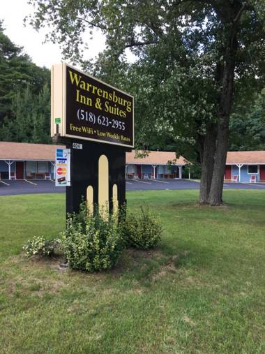 Warrensburg Inn & Suites