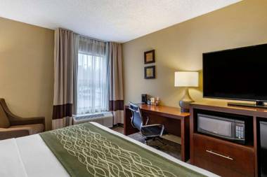 Comfort Inn Apex - Holly Springs