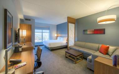 DoubleTree by Hilton Asheville Downtown