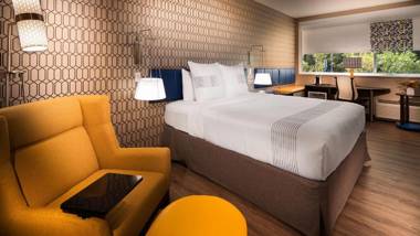 GLō Best Western Asheville Tunnel Road