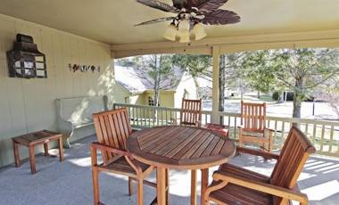 Hillwinds Inn - Blowing Rock