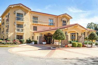 Quality Inn & Suites Charlotte Airport