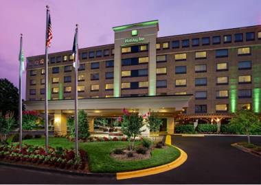 Holiday Inn Charlotte University an IHG Hotel