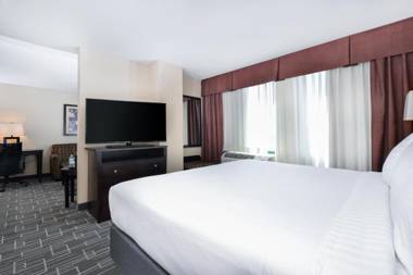 Holiday Inn Charlotte Center City an IHG Hotel