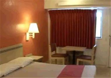 Motel 6-Charlotte NC - Coliseum