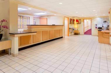 La Quinta by Wyndham Charlotte Airport North