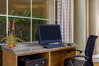 La Quinta by Wyndham Charlotte Airport South