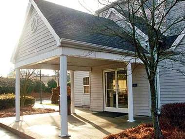 Motel 6-Charlotte NC - University