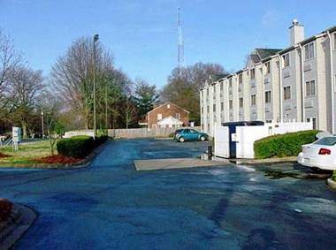 Motel 6-Charlotte NC - University
