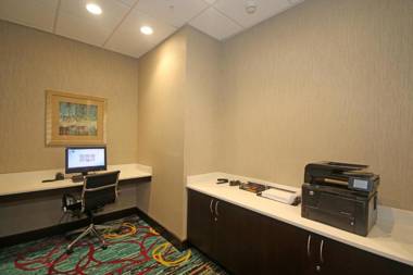 Holiday Inn Express & Suites Charlotte North an IHG Hotel