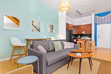 Trifecta Ace Location Pool & Gym Superhost