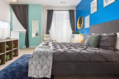 Trifecta Ace Location Pool & Gym Superhost