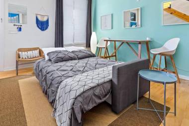 Trifecta Ace Location Pool & Gym Superhost