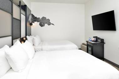 Aloft Charlotte Airport