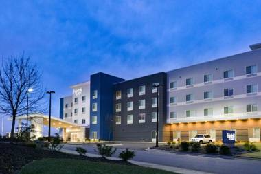 Fairfield Inn & Suites by Marriott Charlotte University Research Park