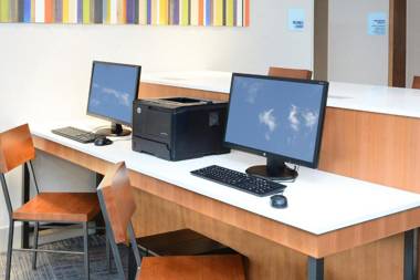 Holiday Inn Express Hotel & Suites Research Triangle Park an IHG Hotel