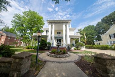 The Edenton Collection-The Granville Queen Inn