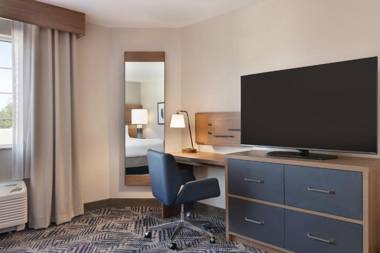 Candlewood Suites Fayetteville Fort Bragg an IHG Hotel