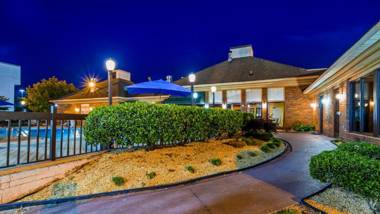 SureStay Plus Hotel by Best Western Fayetteville