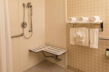 Holiday Inn Express Hotel & Suites Greensboro - Airport Area an IHG Hotel