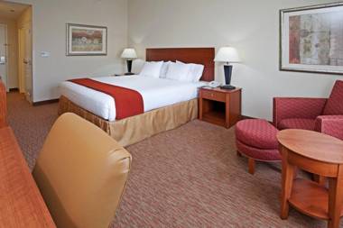 Holiday Inn Express Hotel & Suites Greensboro - Airport Area an IHG Hotel