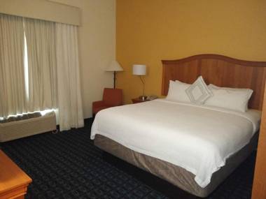 Fairfield Inn & Suites Greensboro Wendover