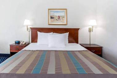 Baymont by Wyndham Greensboro/Coliseum