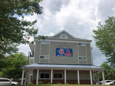 Motel 6-Greensboro NC - I-40