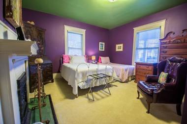 The Dailey Renewal Retreat B & B