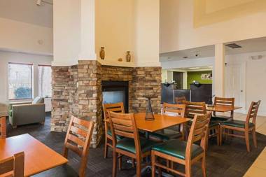 Studio 6-Greensboro NC