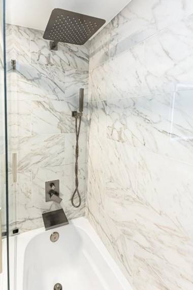 Skylaranna Hotel & Resort