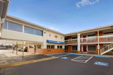 Days Inn by Wyndham Jacksonville NC