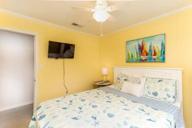 5001 - Indebted By The Sea